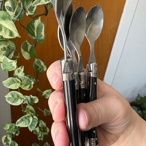 Laguiole Black and Silver Dinnerware Set